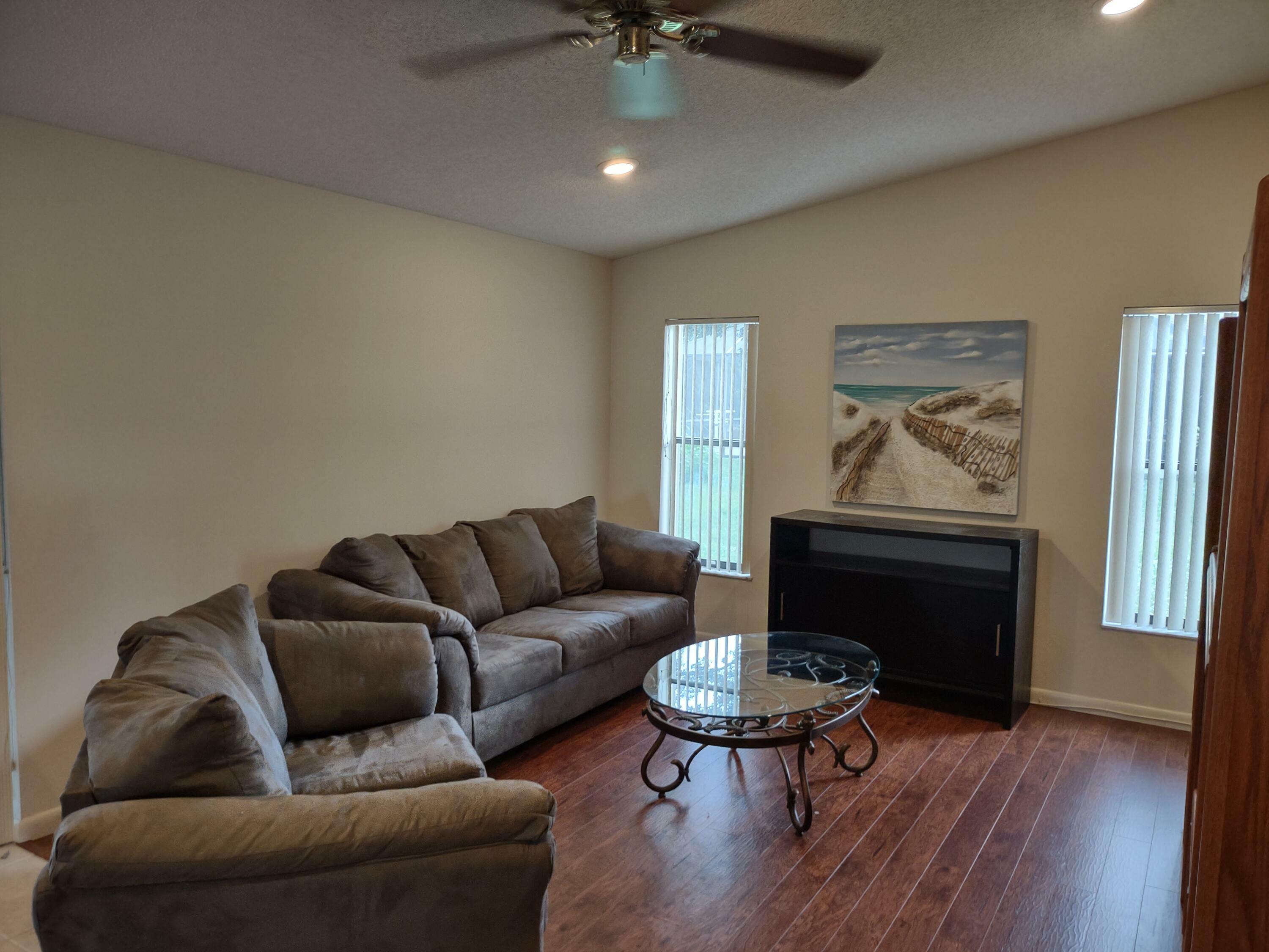 Property Photo: 1120 SE Palm Beach Road FL 34952