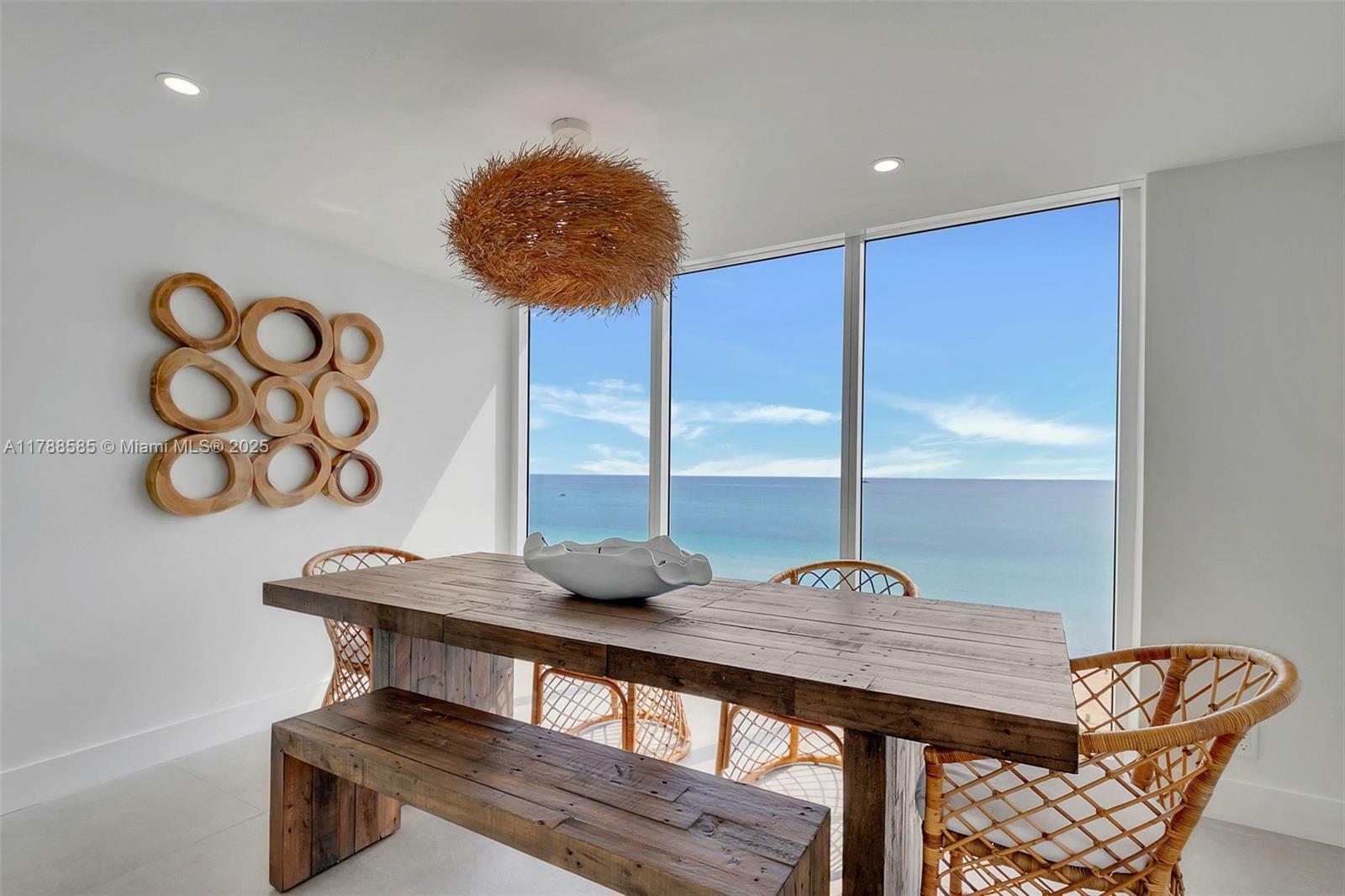 Property Photo: 2401 Collins Ave 1602 FL 33140