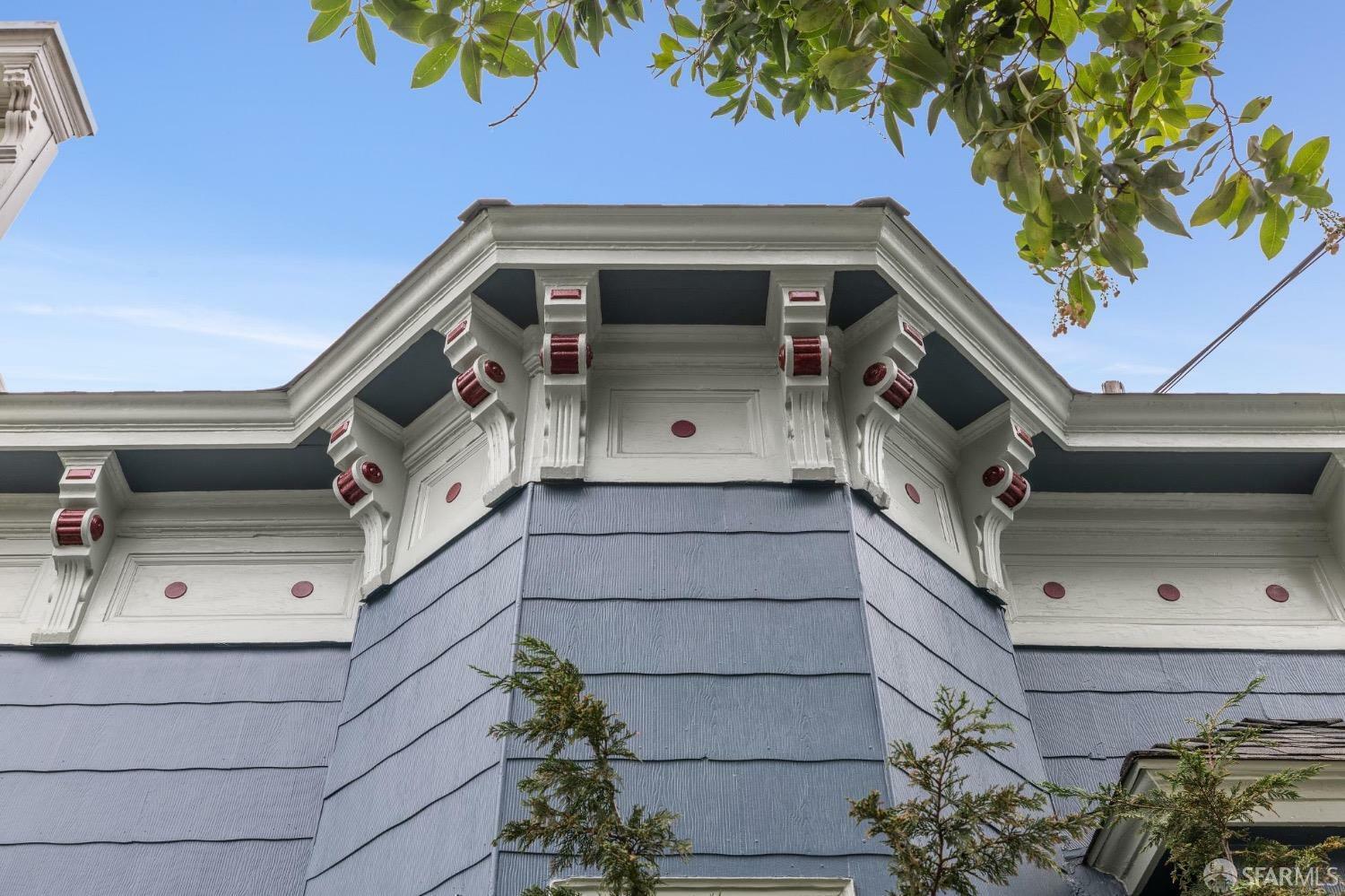 Property Photo: 2721-2725 Harrison Street CA 94110