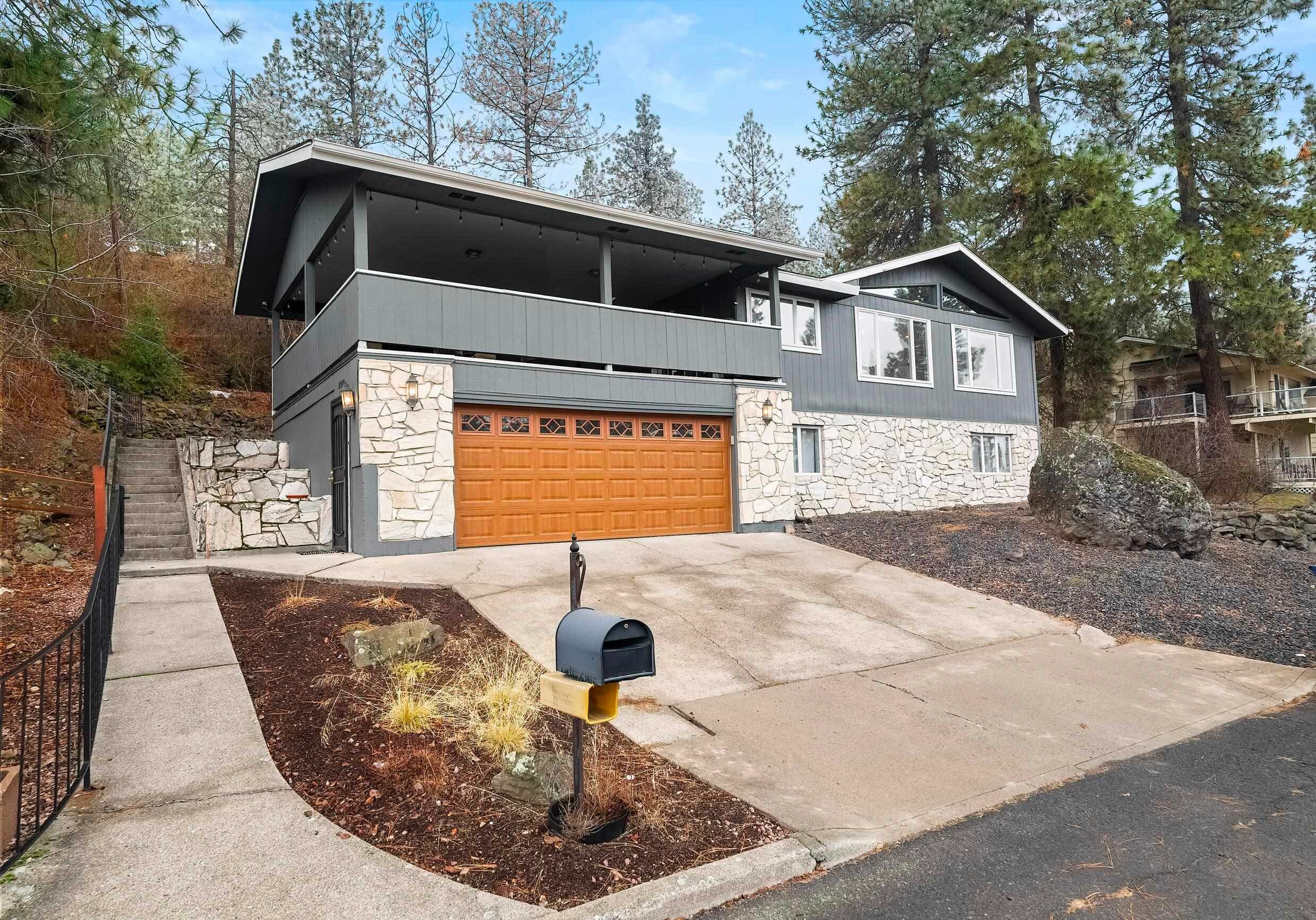 Property Photo: 7415 N Birch Ct WA 99208