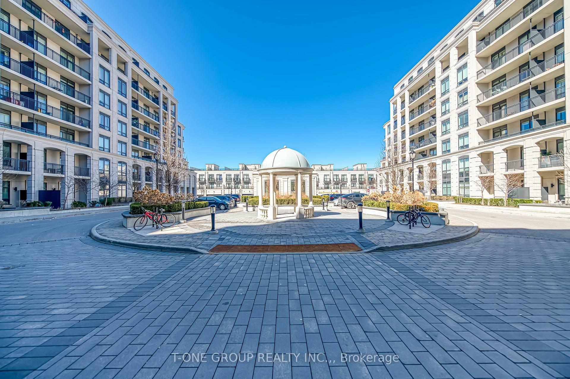 Property Photo: 268 Buchanan Drive 622W ON L3R 8G9