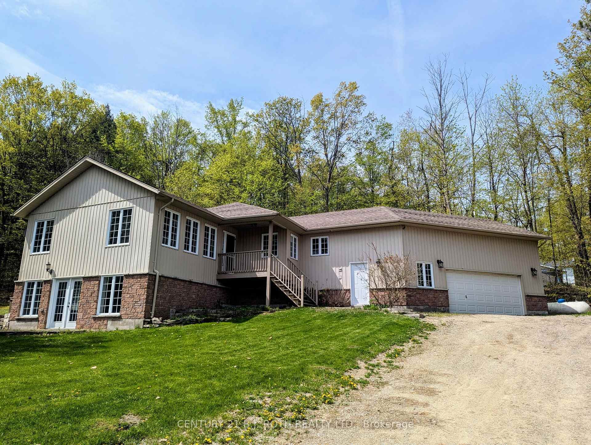 Property Photo: 4927 25 Side Road ON L4M 4S4