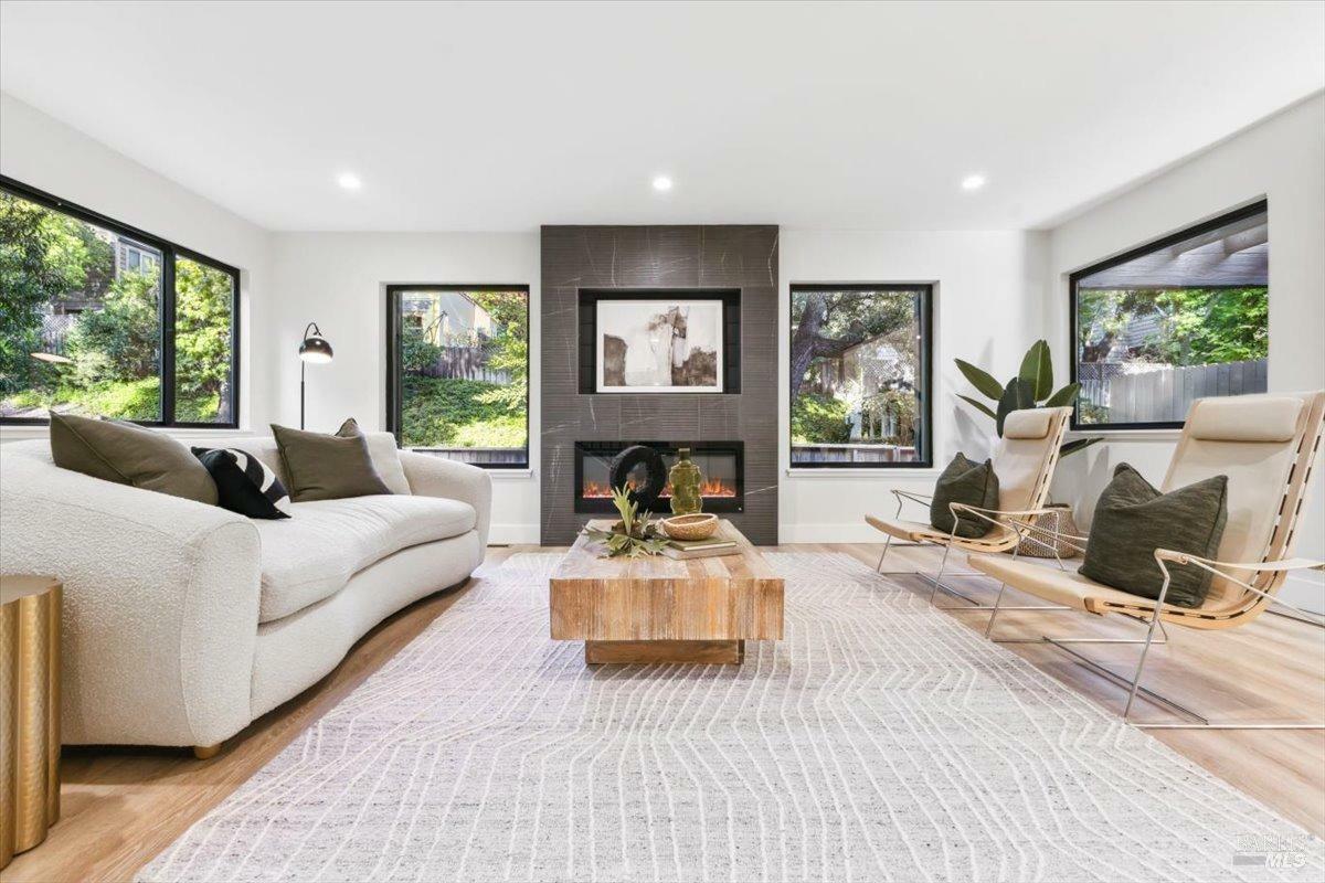 1318 Crofton Court  Healdsburg CA 95448 photo