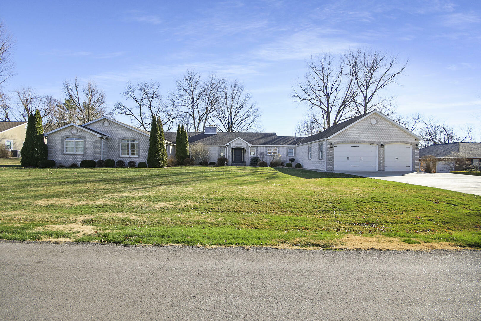 8 Country Club Dr  Mexico MO 65265 photo