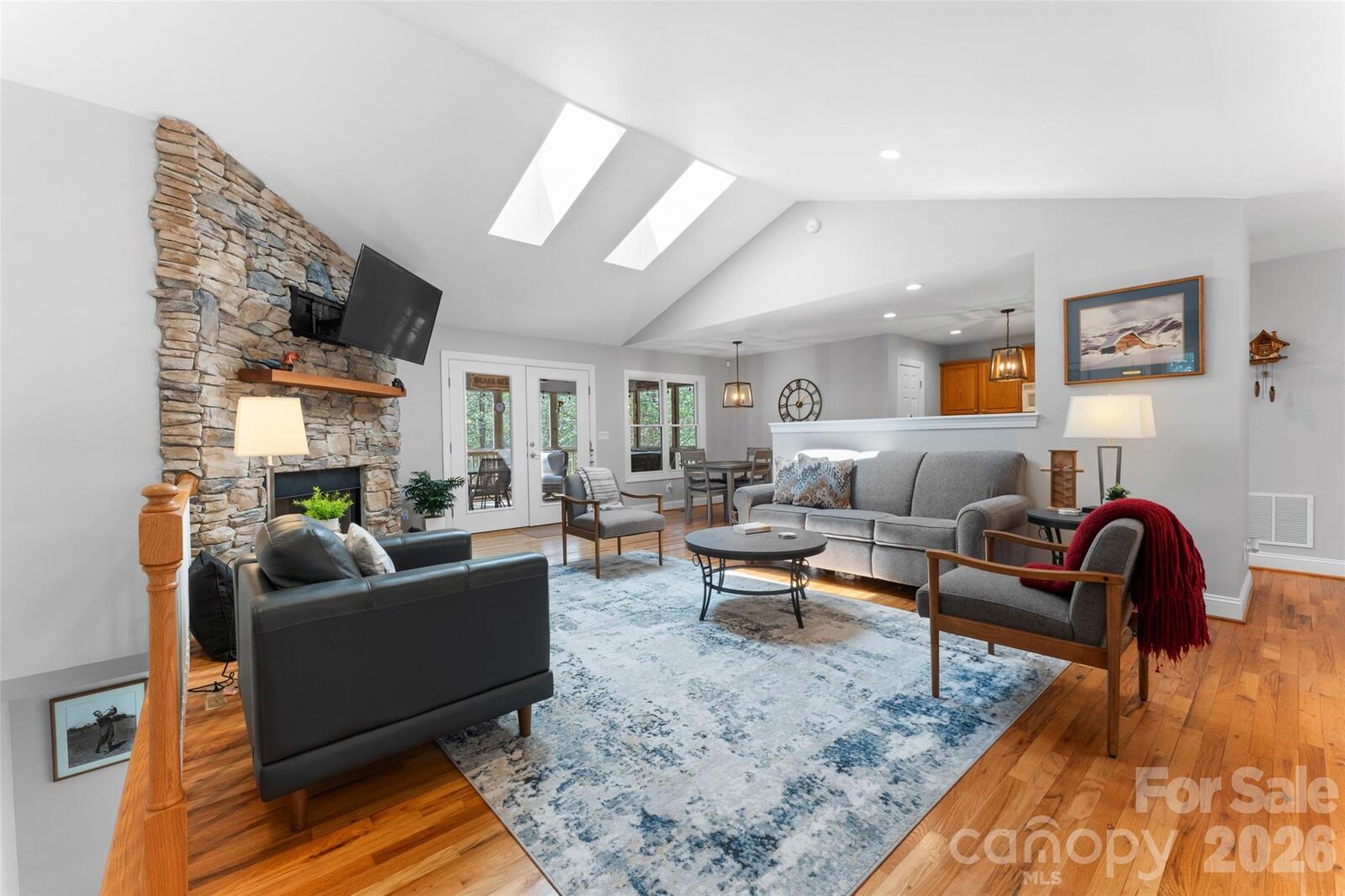 Property Photo: 226 Ogana Court NC 28712