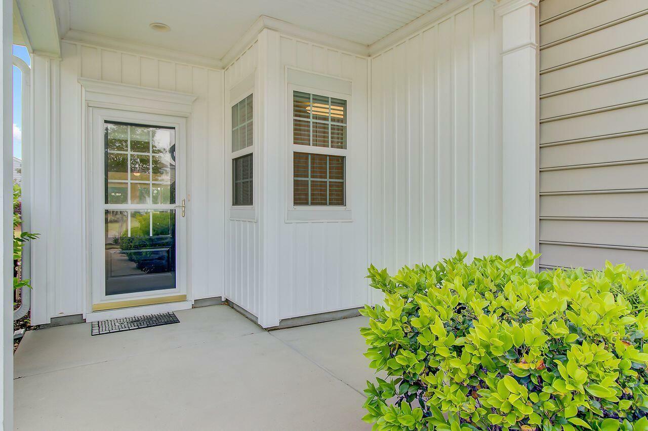 Property Photo:  118 Billowing Sails Street  SC 29486 