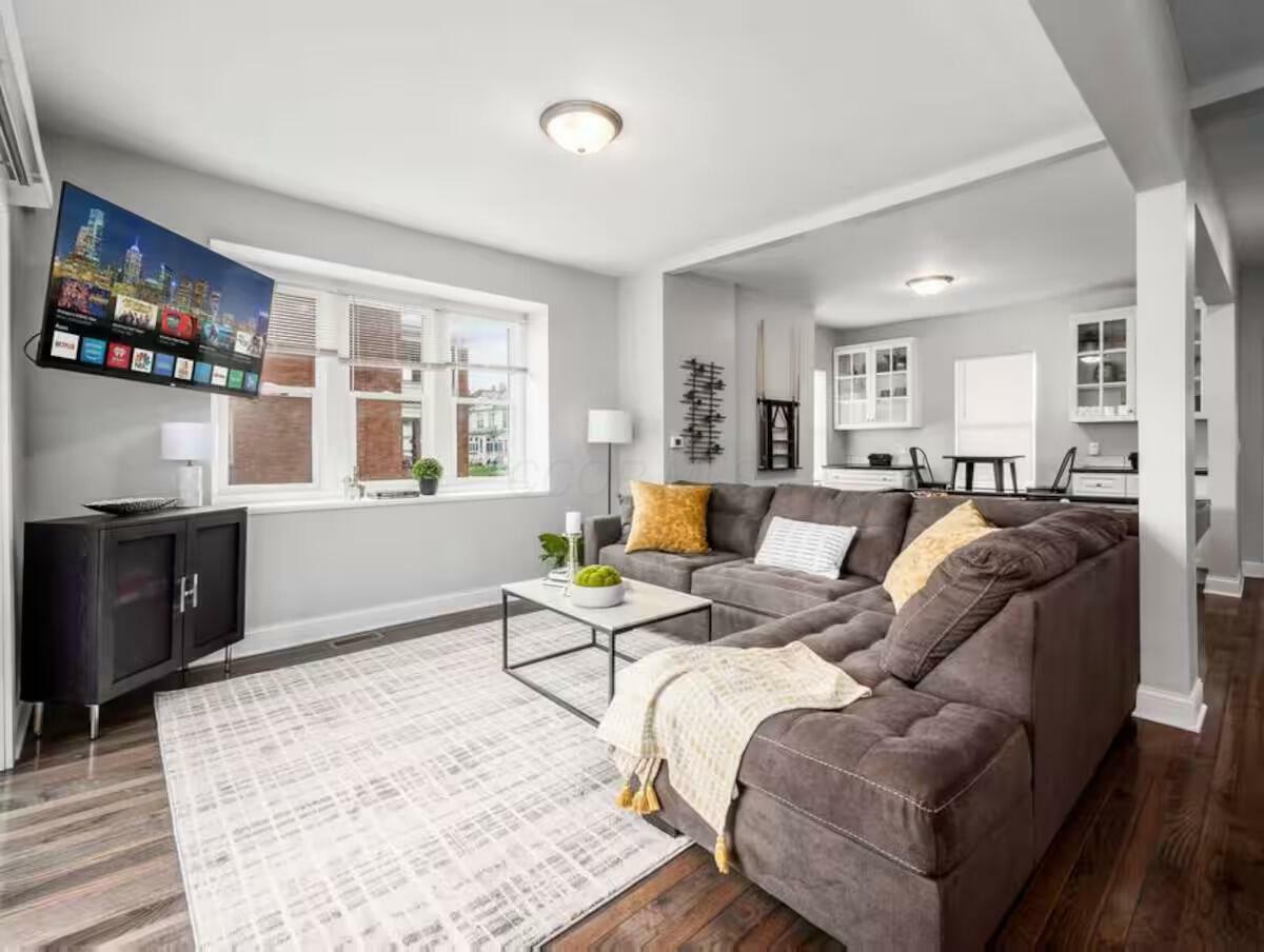 Property Photo: 85 Dana Avenue OH 43222