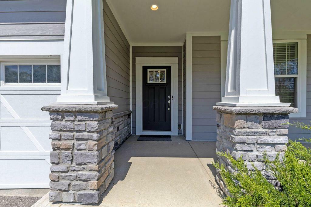 Property Photo: 2418 Home Road OH 43065