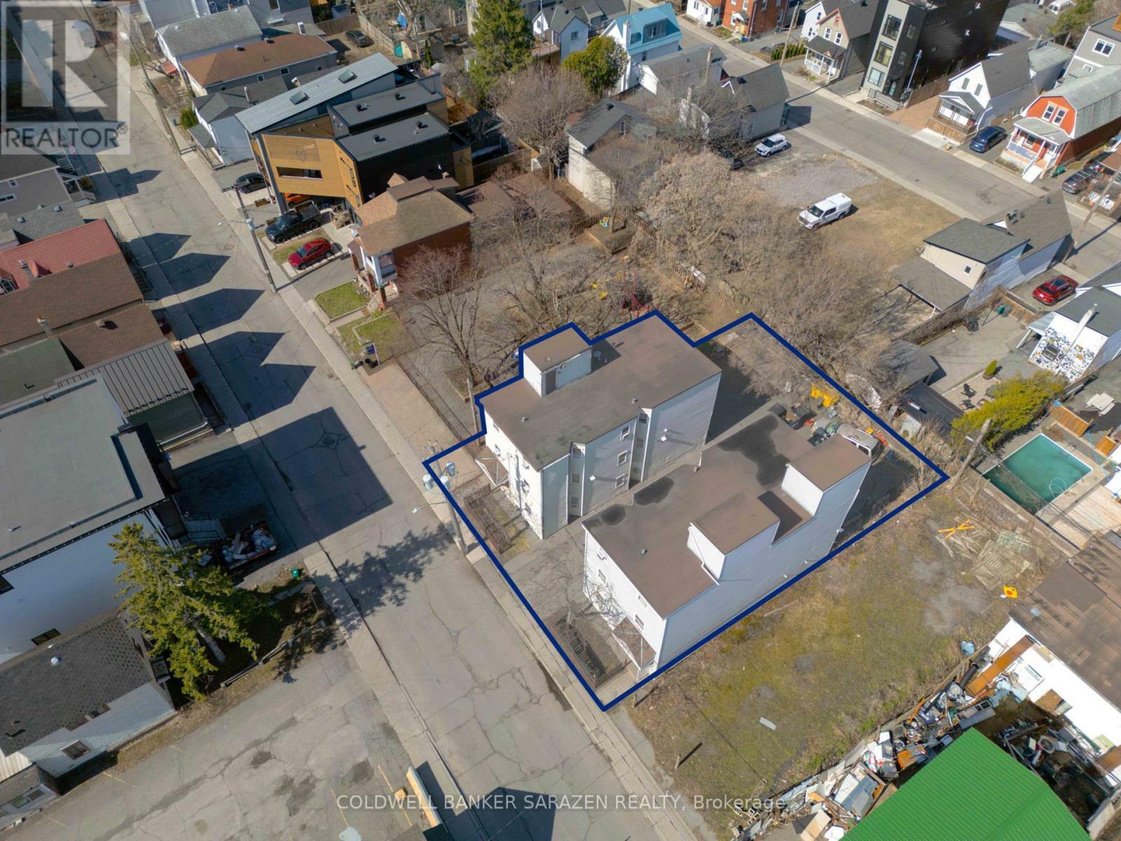 Photo de la propriété: 65 Armstrong Street ON K1Y 2V6