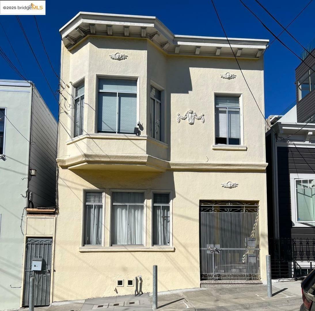 Property Photo: 168 Bernard St CA 94109