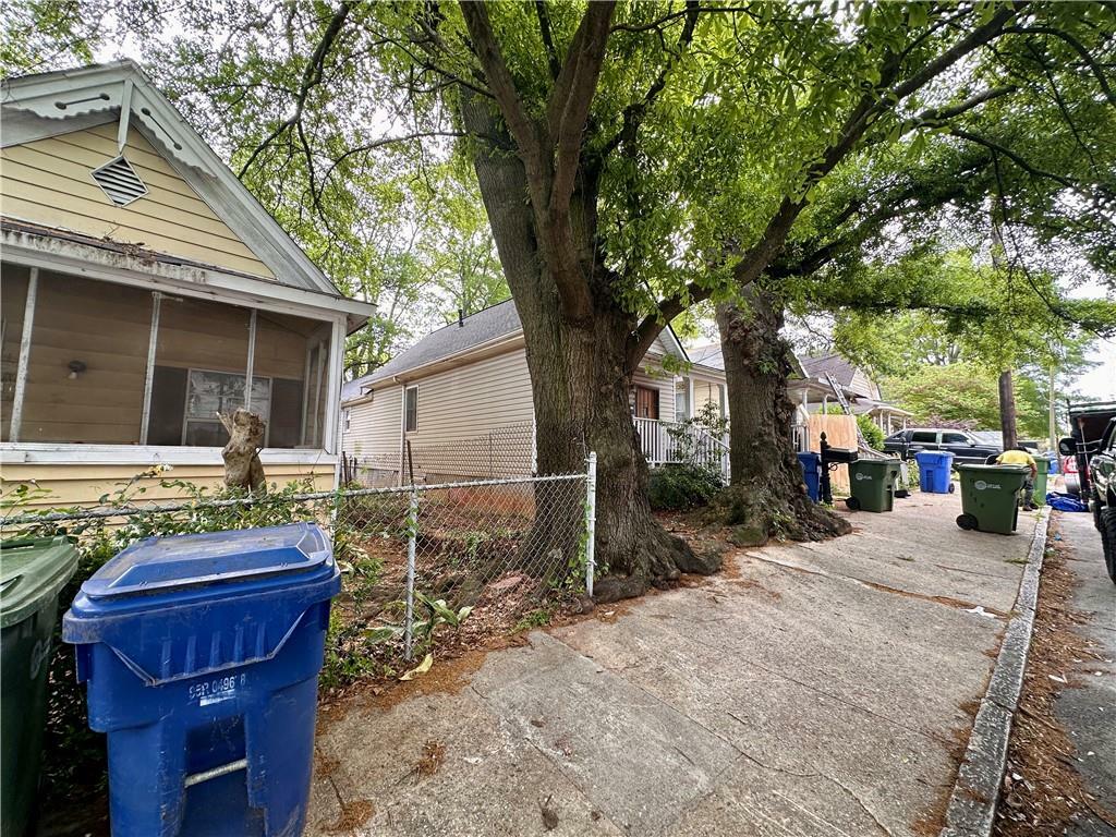 Property Photo: 712 Garibaldi Street SW GA 30310