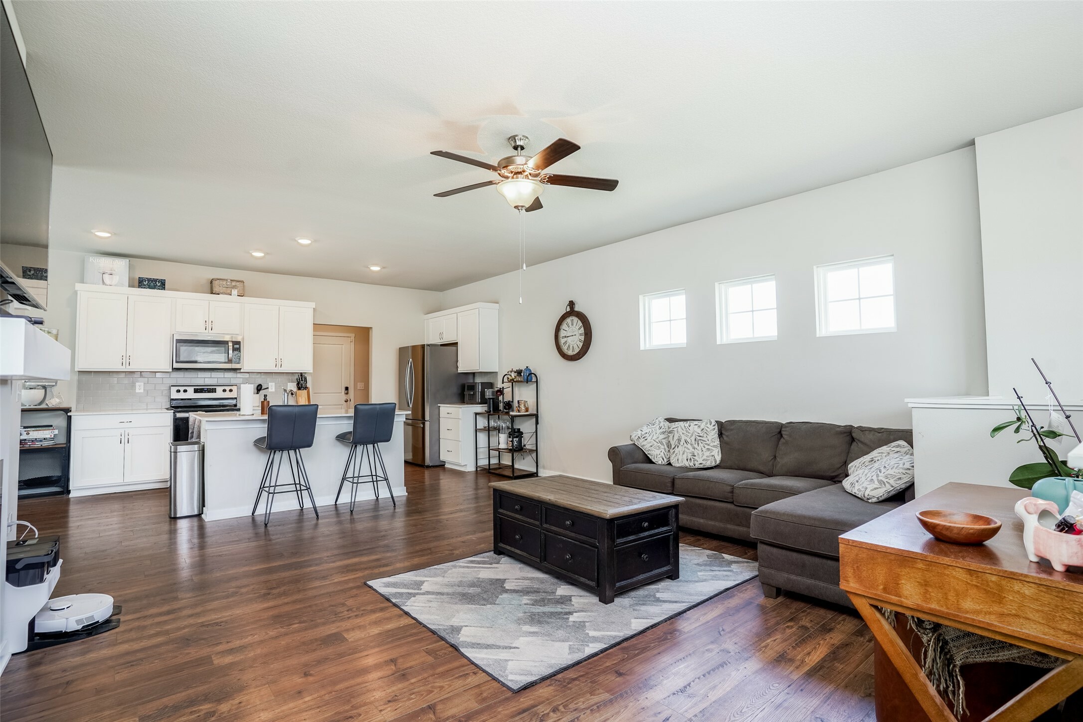 Property Photo: 2802 SW Prairie Trail Parkway IA 50023
