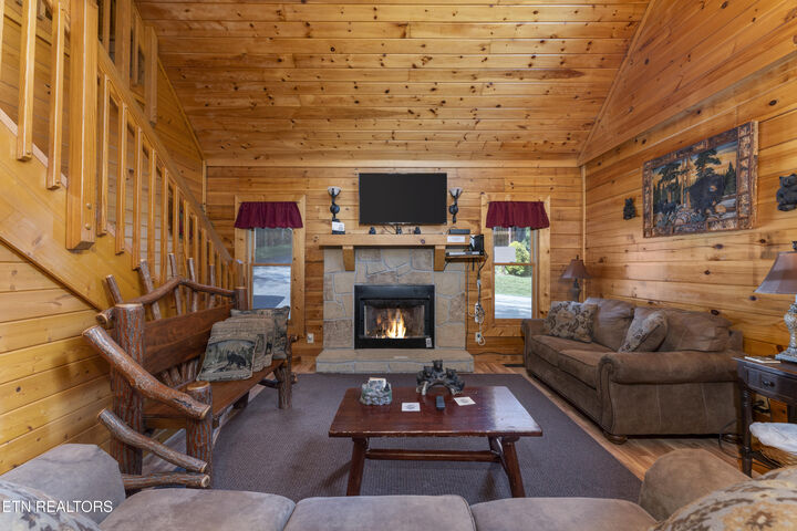 Property Photo: 1840 Trout Way TN 37862