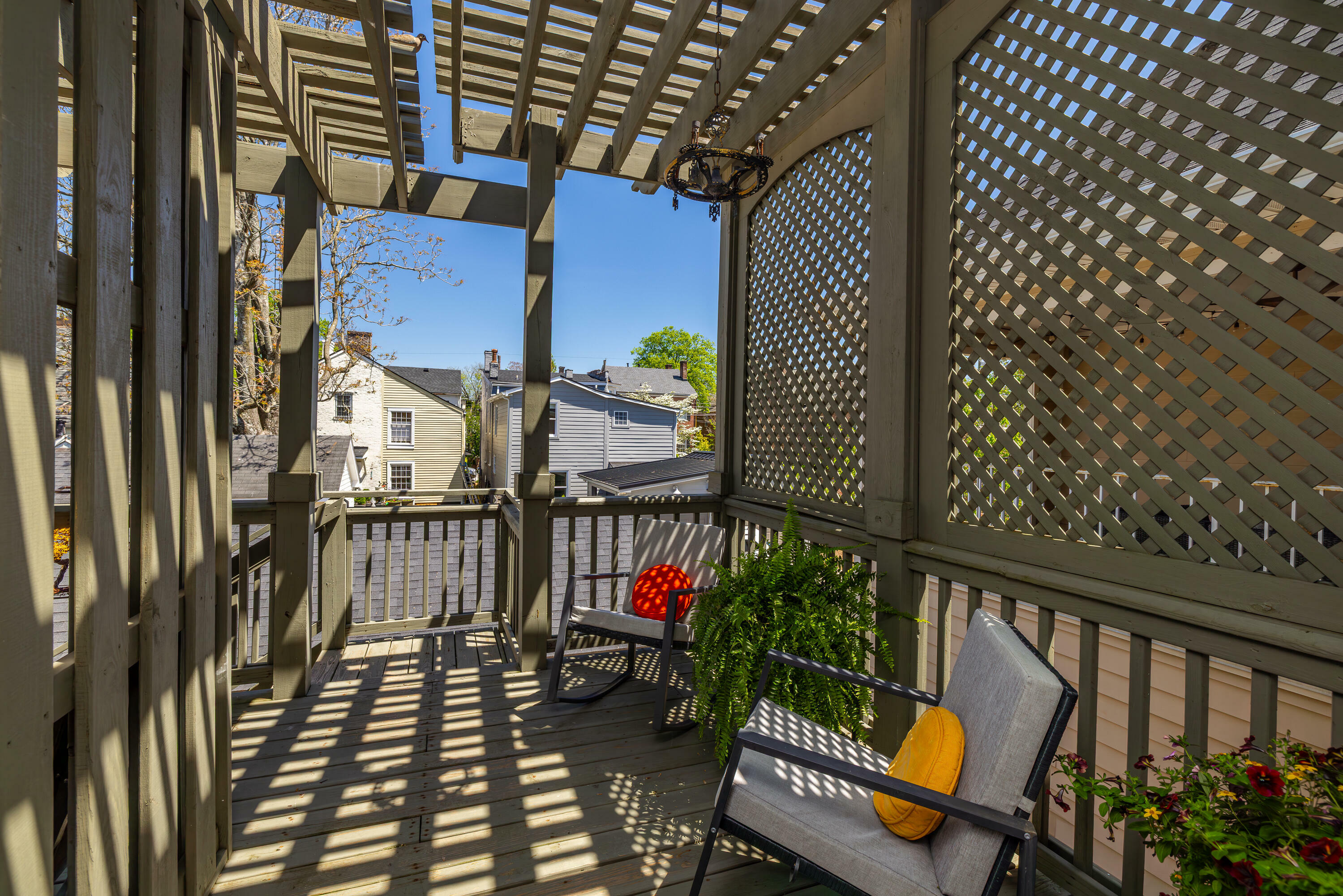 Property Photo: 621 West Main Street KY 40508