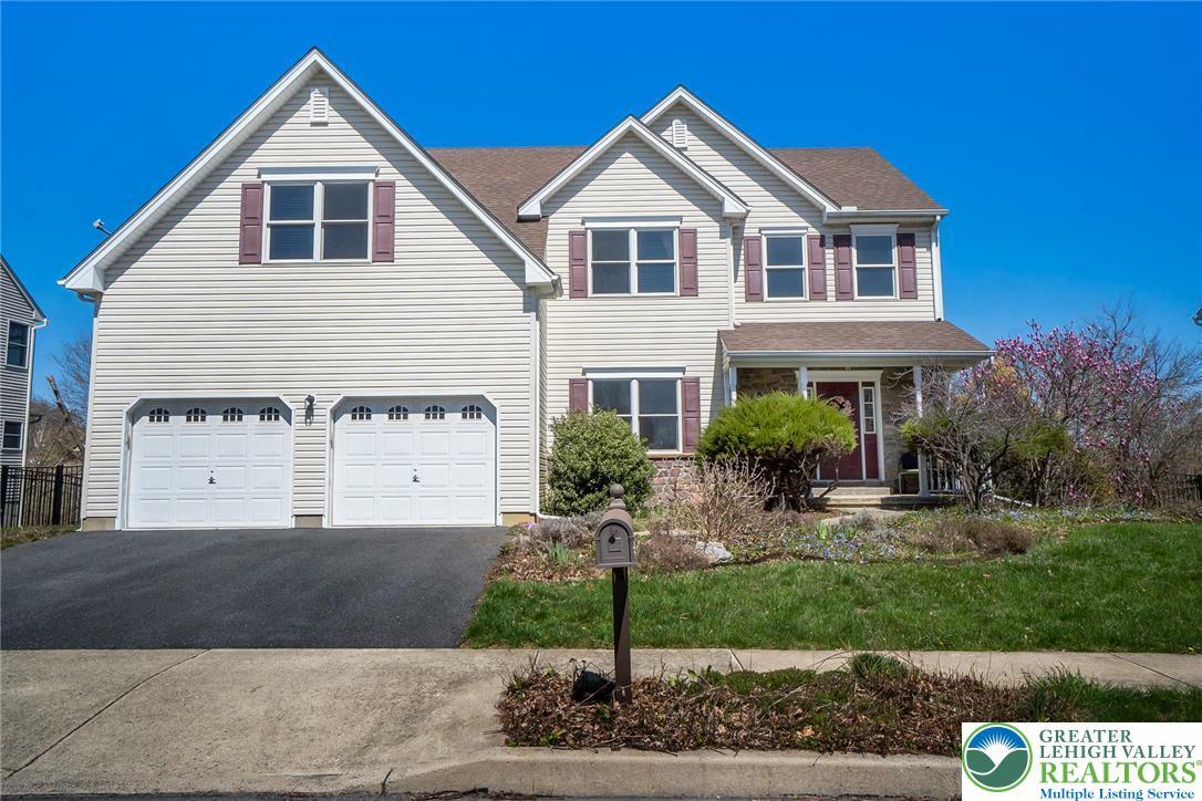 Property Photo: 21 Millbrook Court PA 18045