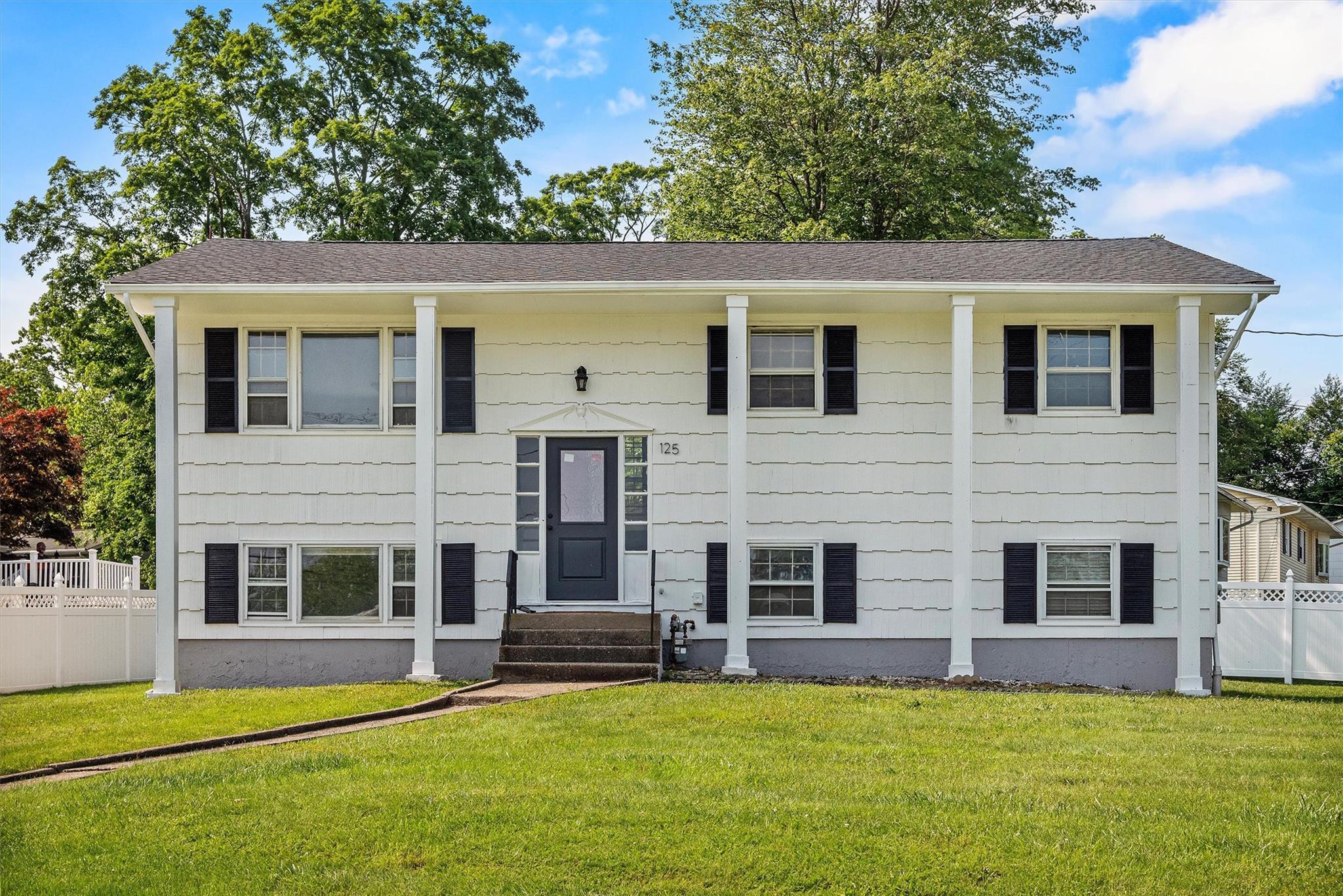 Property Photo:  125 Lakewood Drive  NY 10920 