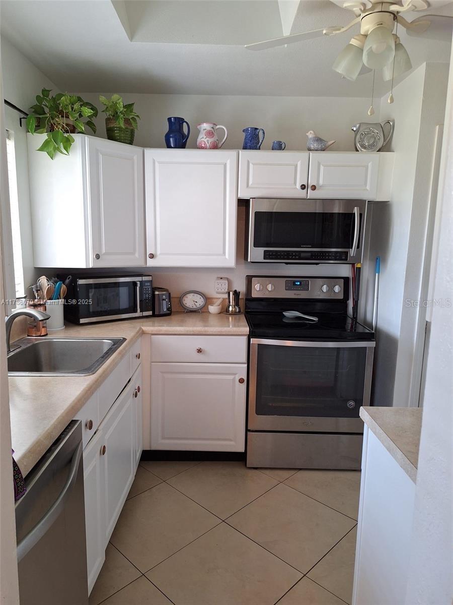 Property Photo:  361 Fairhaven Street  FL 33952 