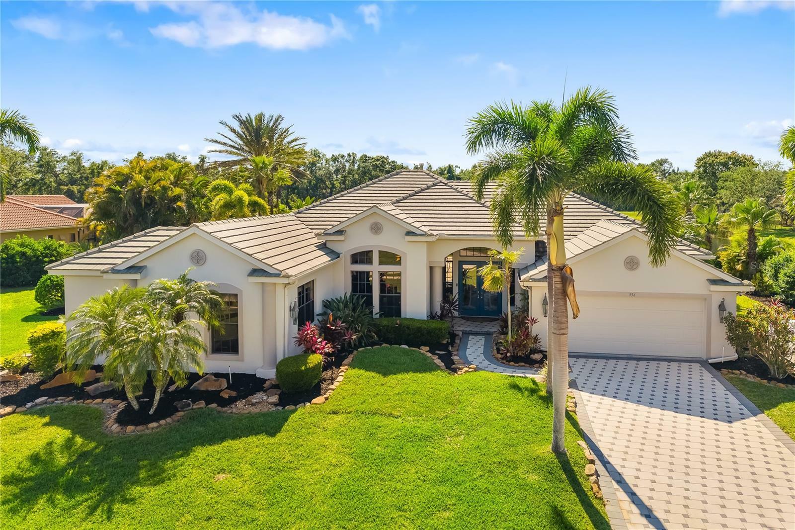Property Photo: 356 Blackbird Court FL 34212