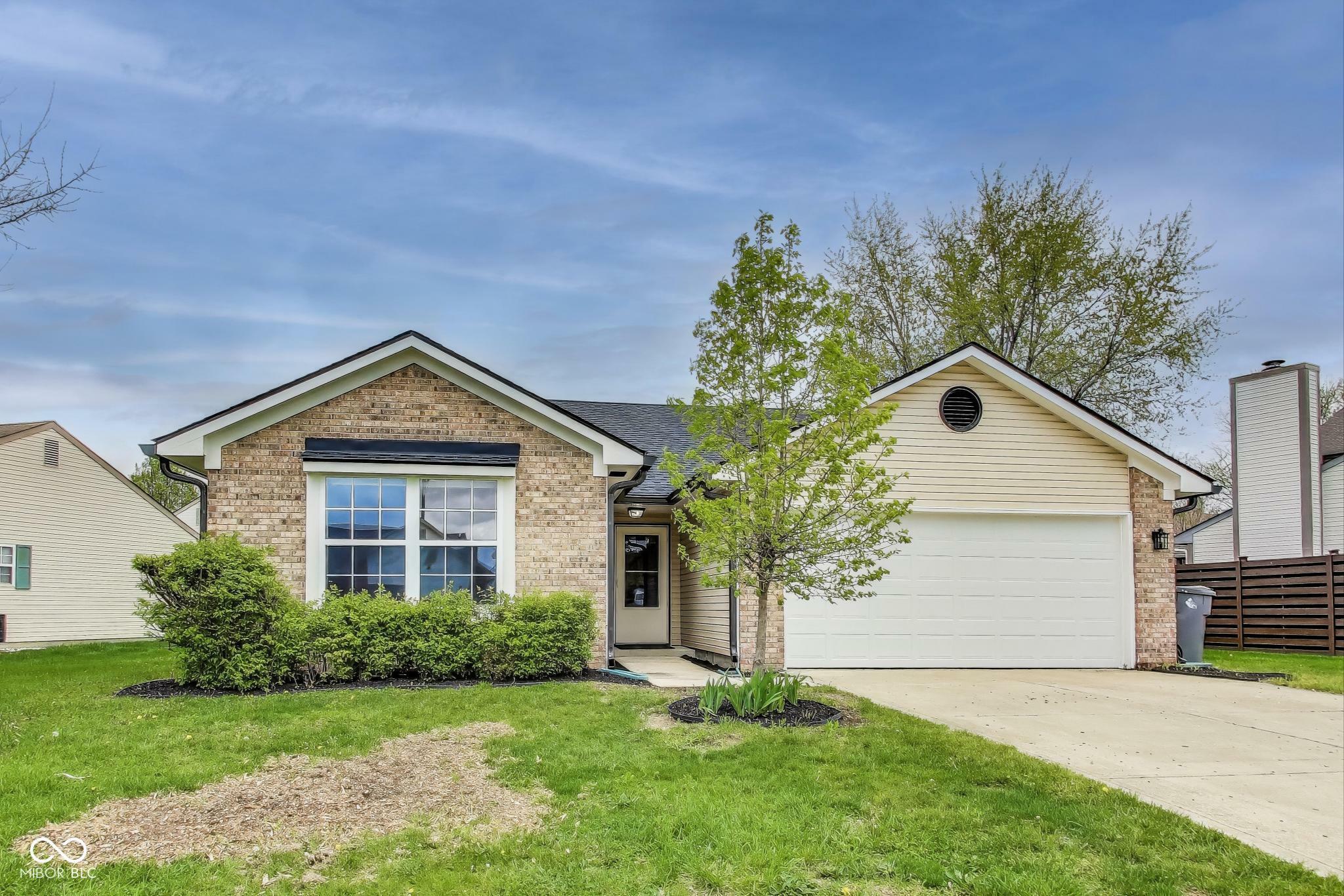 Property Photo: 6218 Churchman Way IN 46237