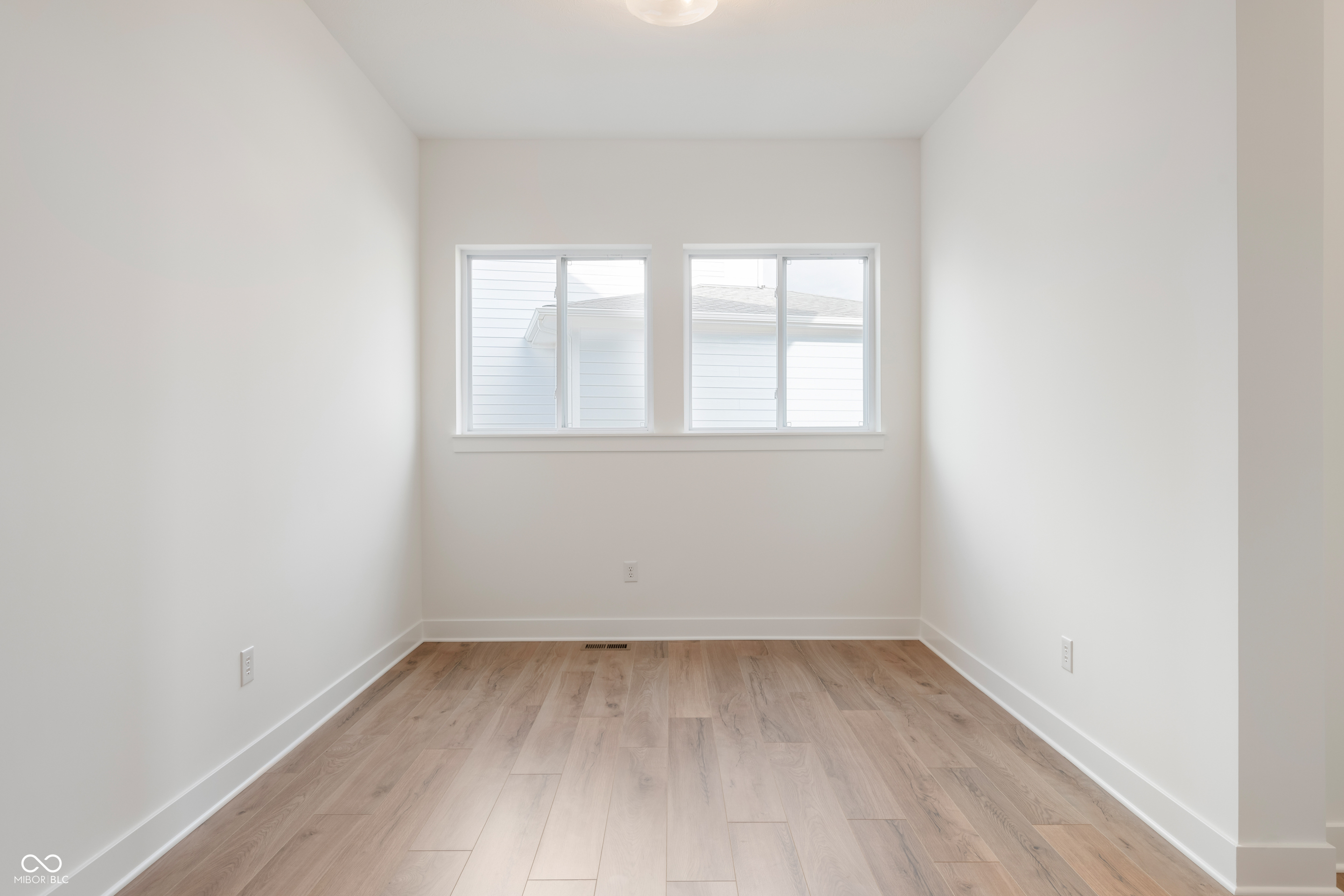 Property Photo: 19522 Wood Farm Place IN 46074