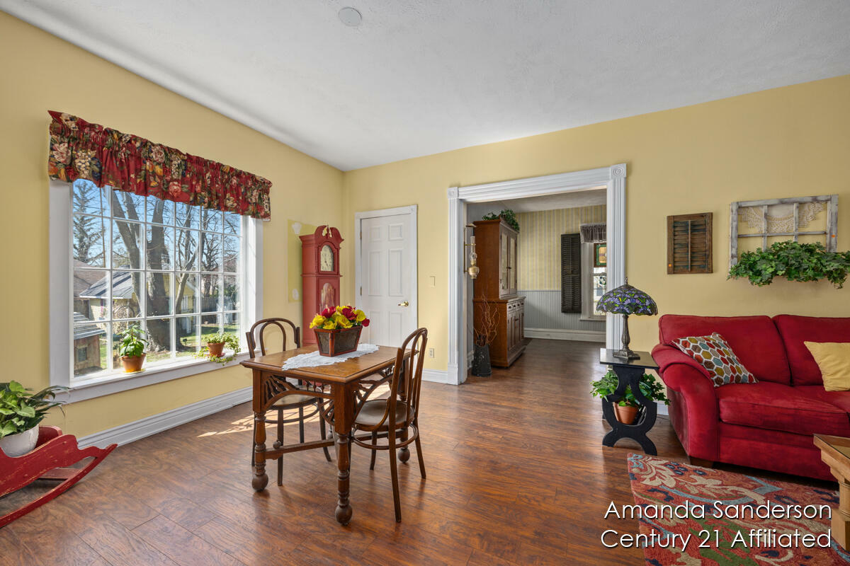 Property Photo: 854 Knapp Street NE MI 49505