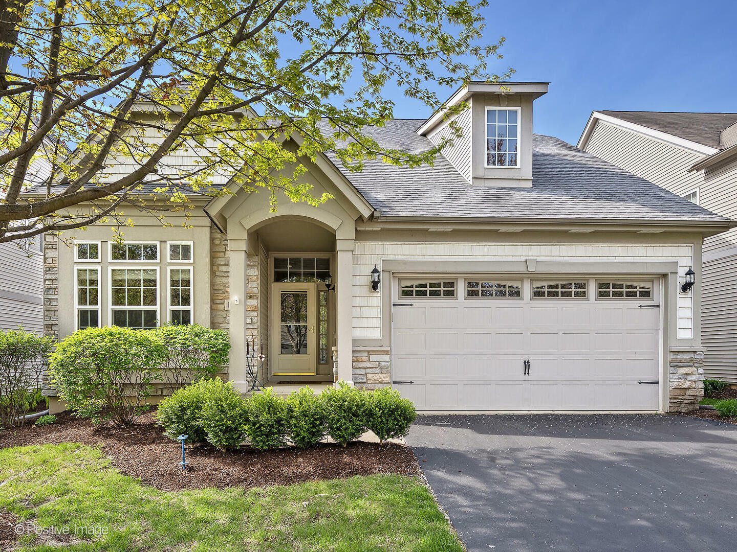 1683 Briarheath Drive  Aurora IL 60505 photo