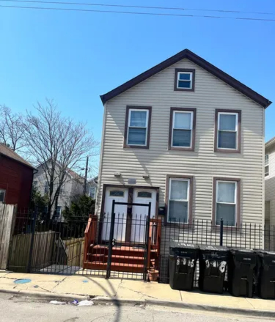 Property Photo: 1918 S Miller Street 1 IL 60608