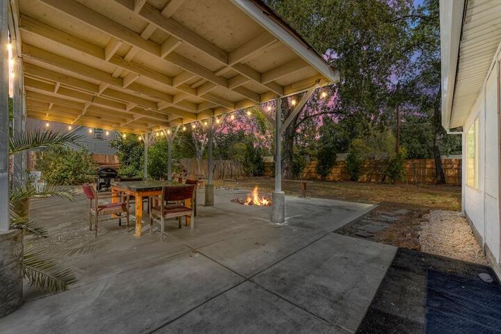 Property Photo:  1655 Los Robles Boulevard  CA 95838