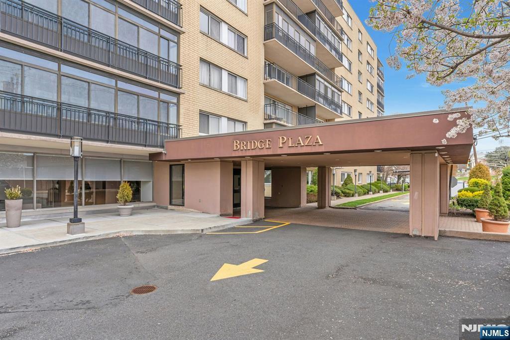 Property Photo: 2185 Lemoine Avenue 2C NJ 07024