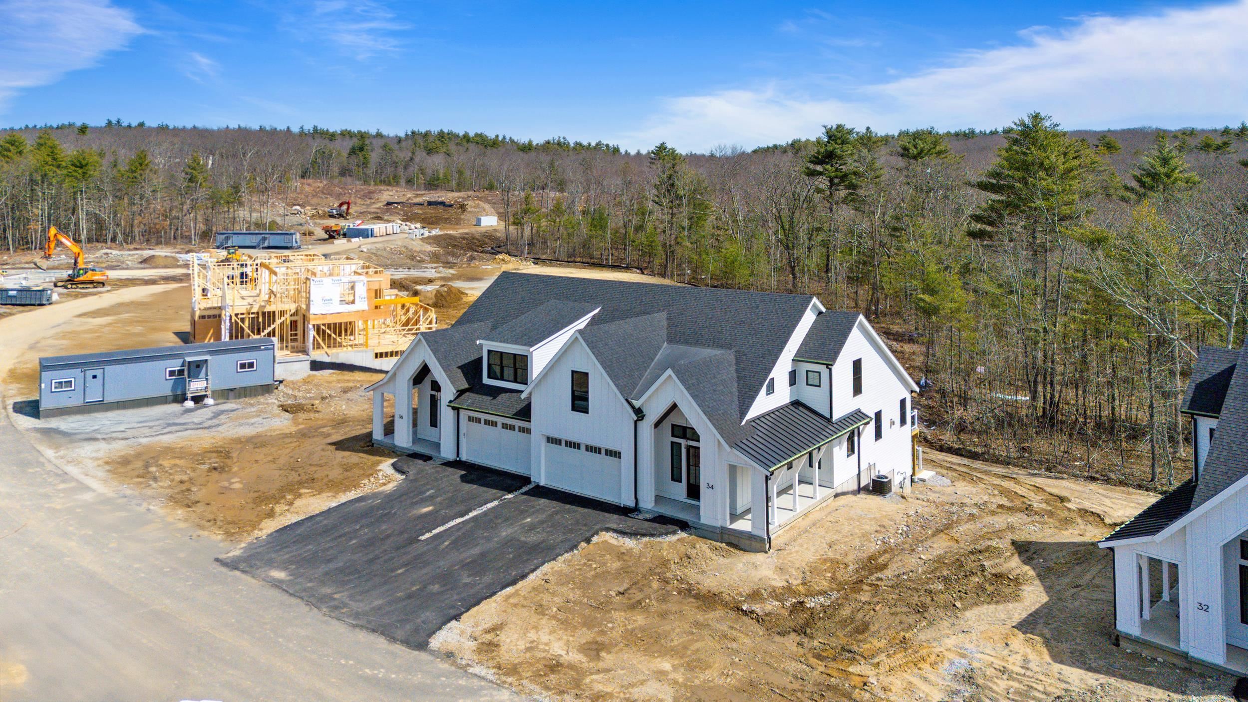 Property Photo: 29 Trails Edge Road NH 03087