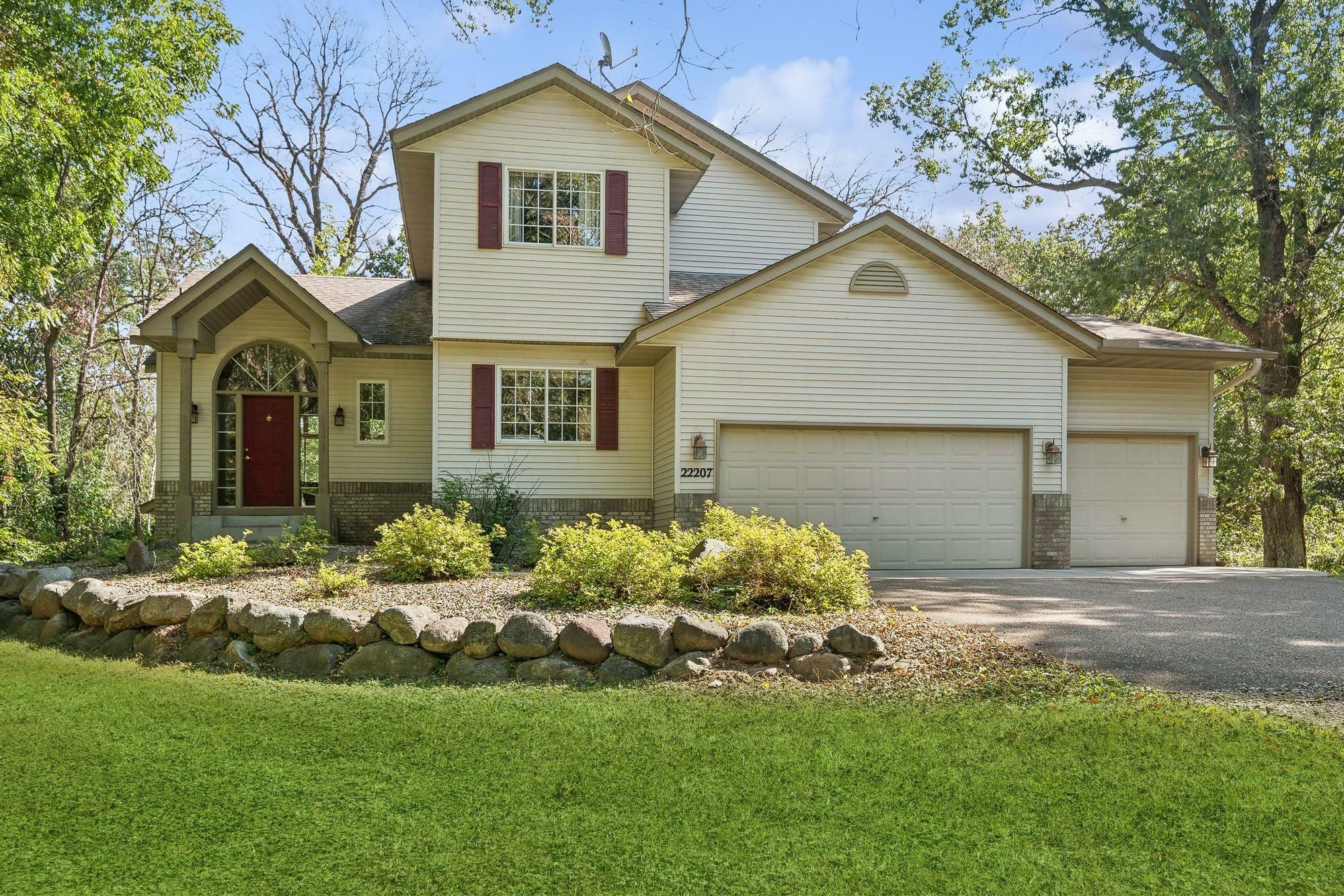 Property Photo:  22207 Yancy Street NE  MN 55011 