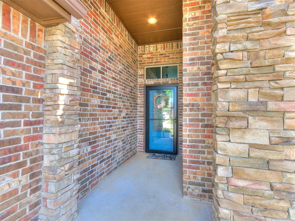 Property Photo: 3200 SW 141st Street OK 73170