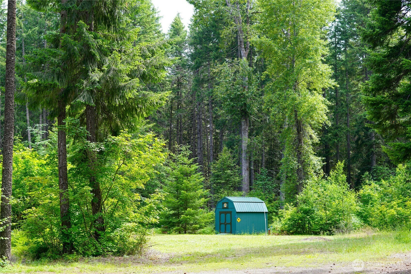 Property Photo: 91 Blue Spruce Drive WA 98925