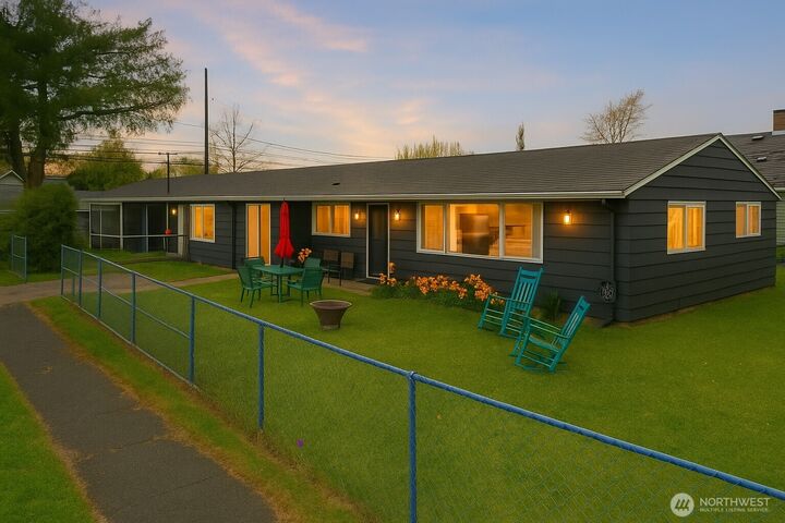 Property Photo: 602 E 36th Street WA 98404