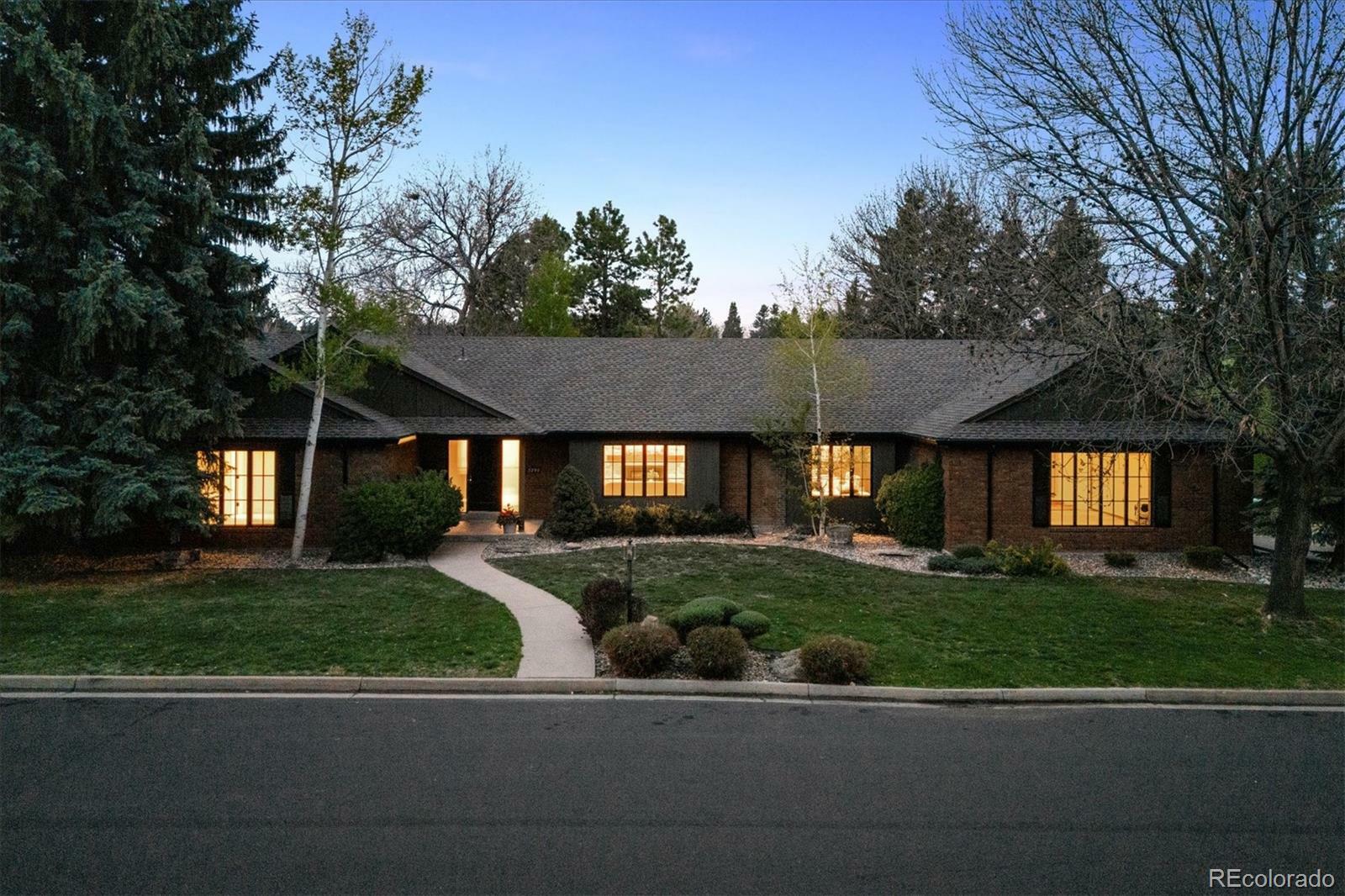 Property Photo: 5290 Nassau Circle E CO 80113