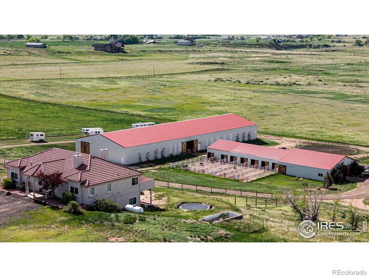 Property Photo:  871 N County Road 23E  CO 80513 