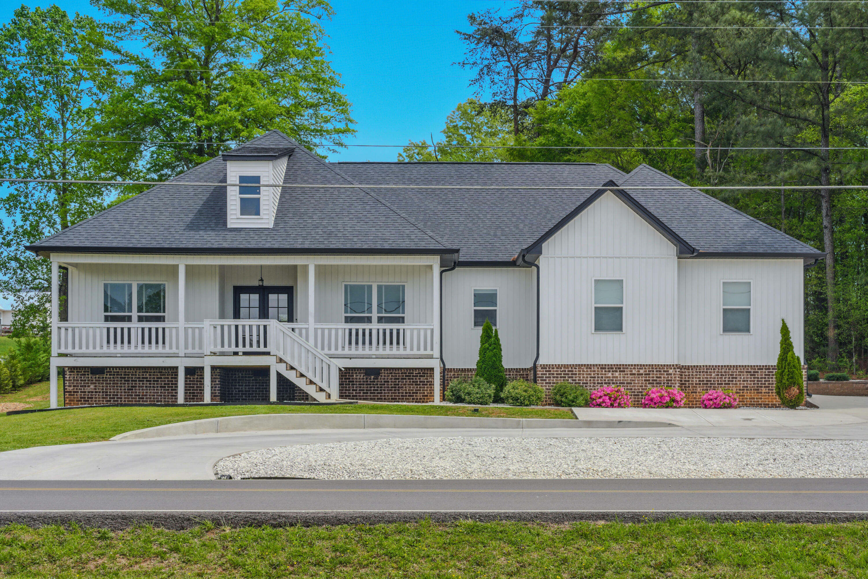 Property Photo:  1786 Welcome Valley Road  TN 37307 