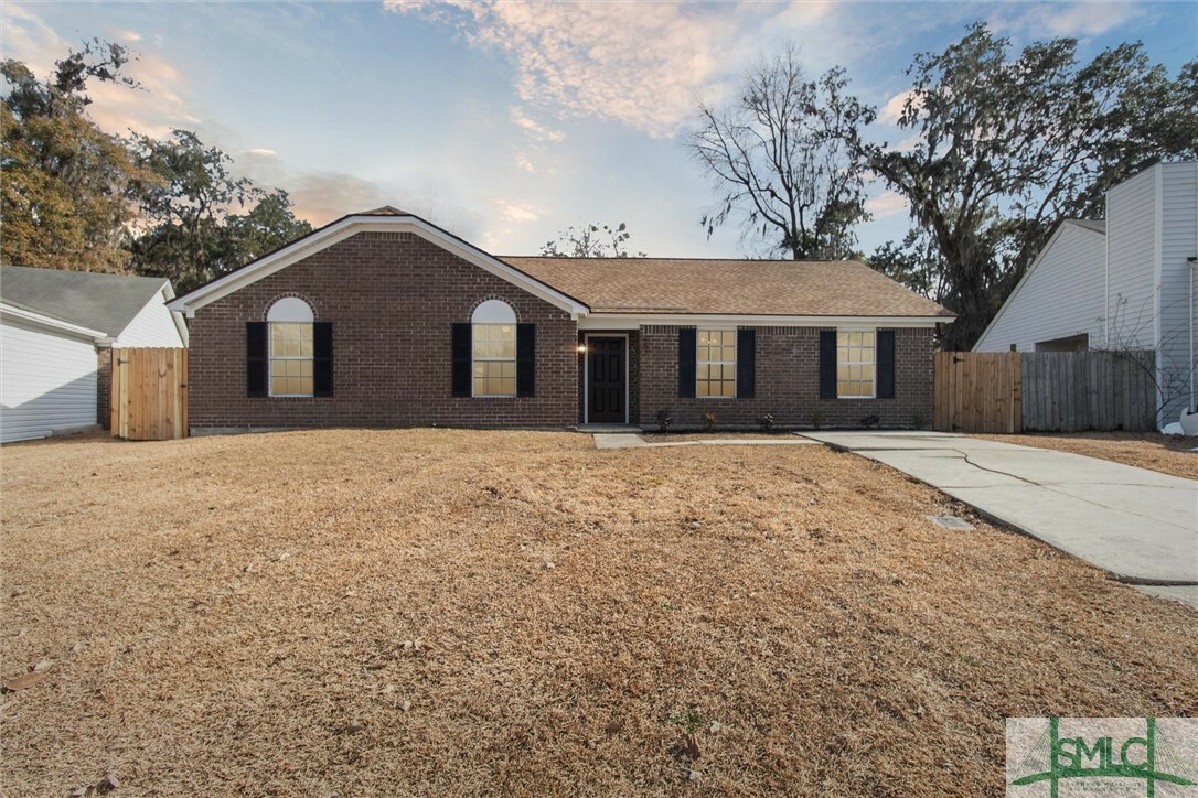 Property Photo: 157 Laurelwood Drive GA 31419