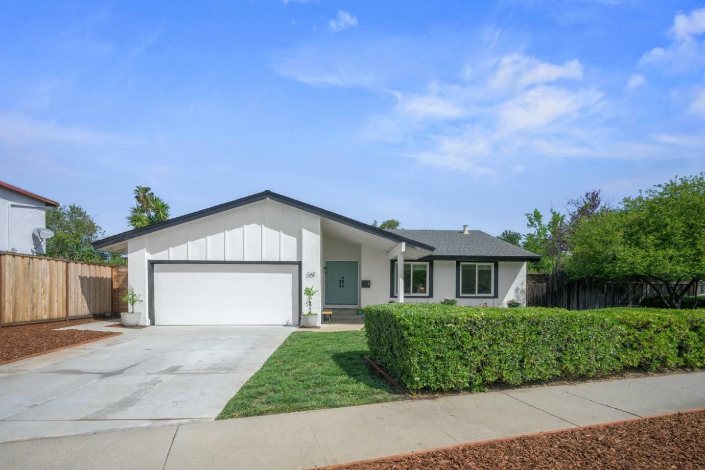 Property Photo: 1301 Crossgates Lane CA 95120