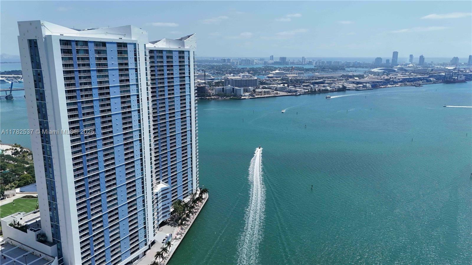 Property Photo: 335 S Biscayne Blvd 2003 FL 33131