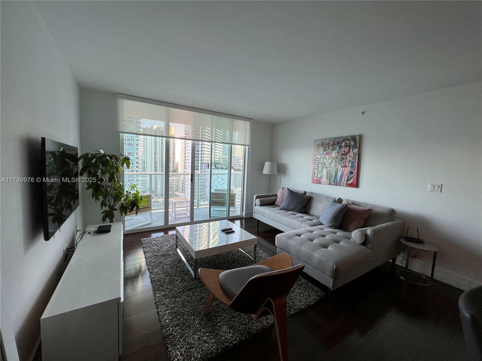 Property Photo: 1155 Brickell Bay Dr 1707 FL 33131
