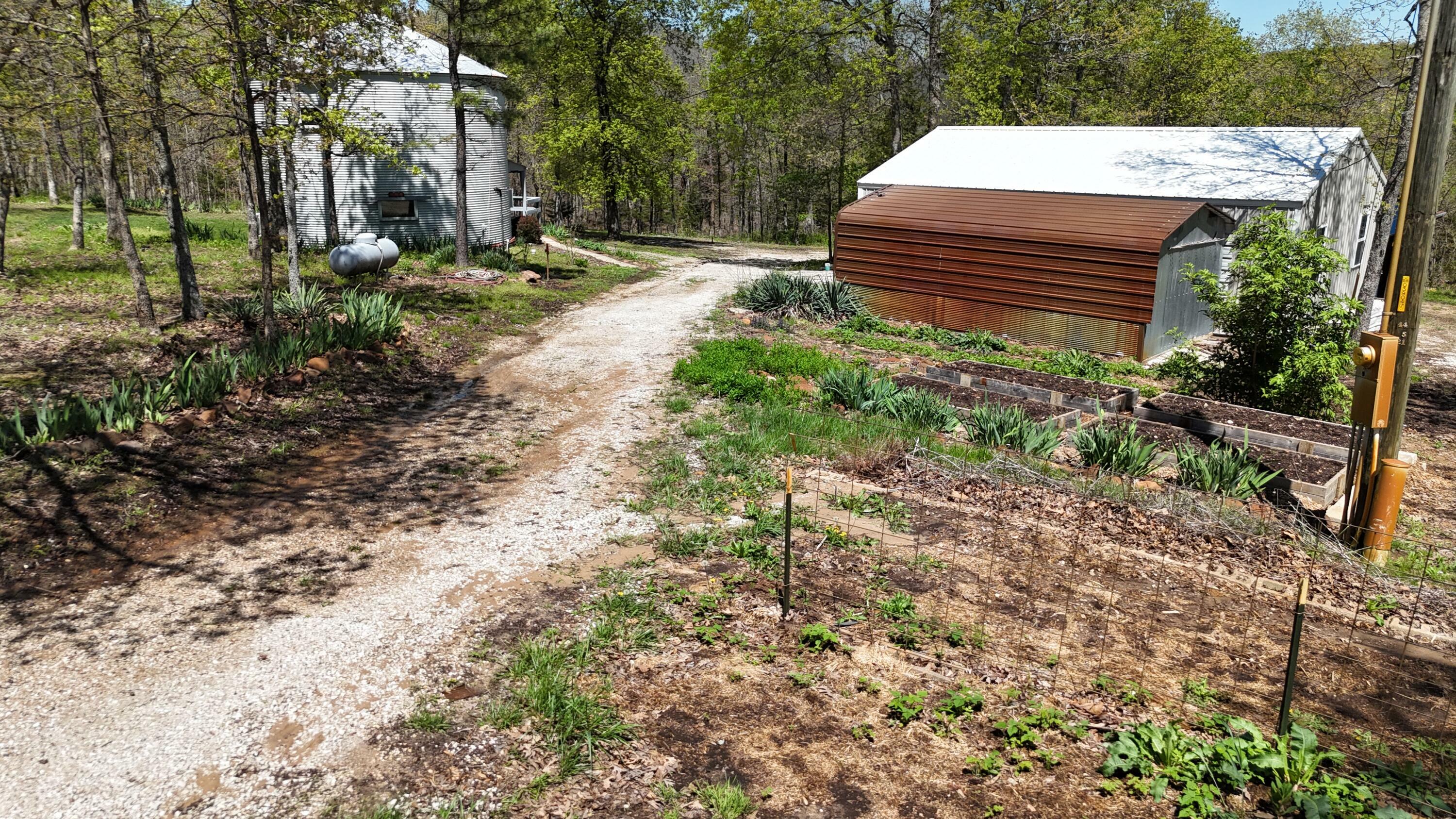 Property Photo: 21050 E Hwy M MO 65785