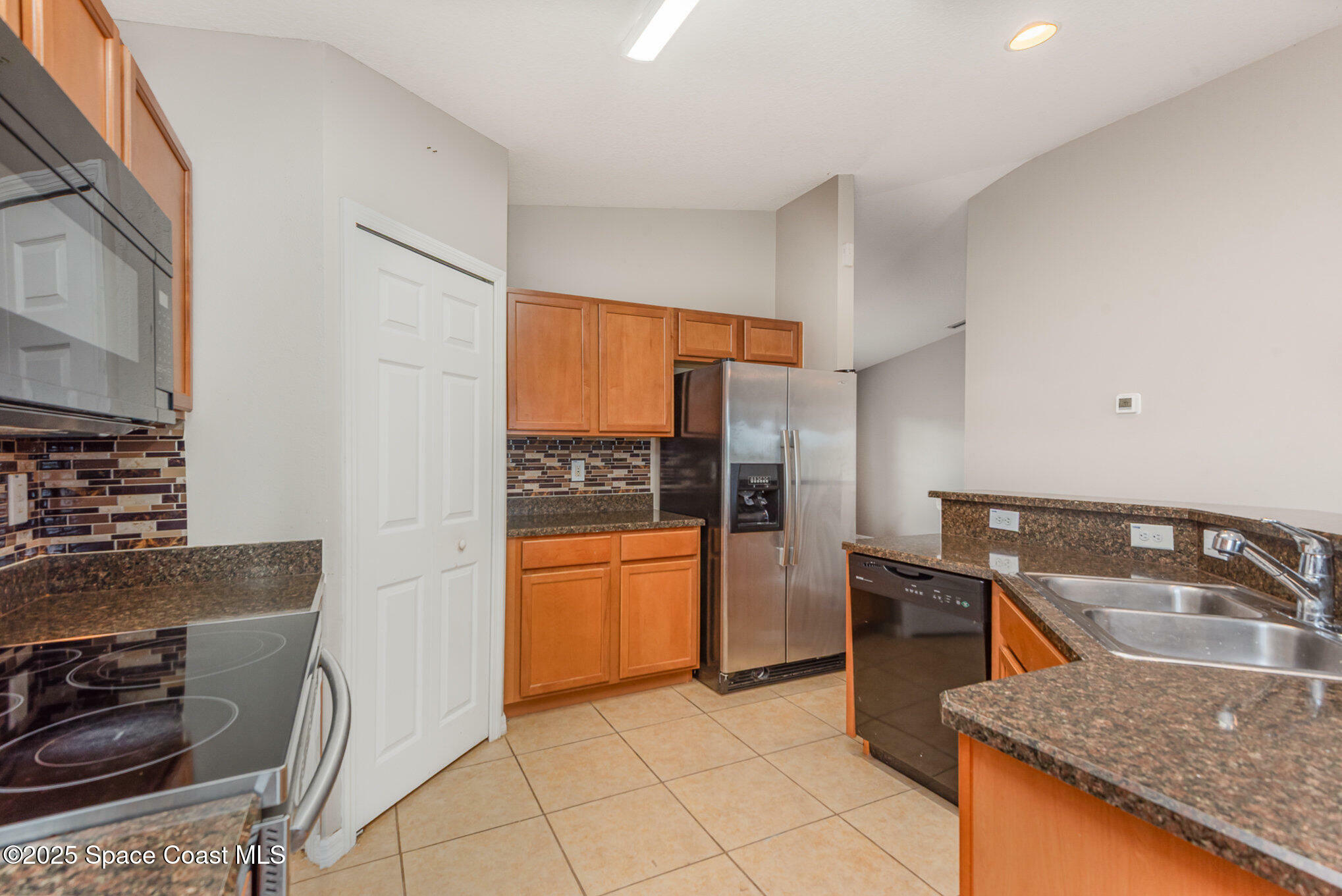 Property Photo: 5512 Talbot Boulevard FL 32926