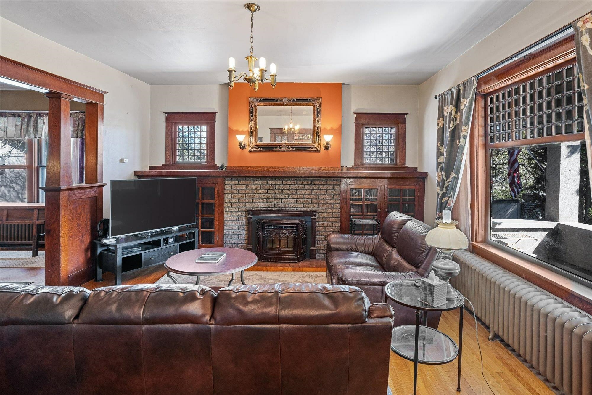 Property Photo: 1106 S Freya St WA 99202