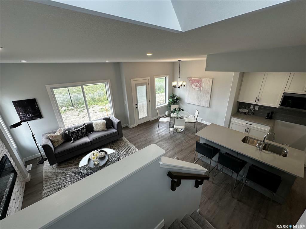 Property Photo: 544 Myles Heidt Manor SK S7W 0Z4
