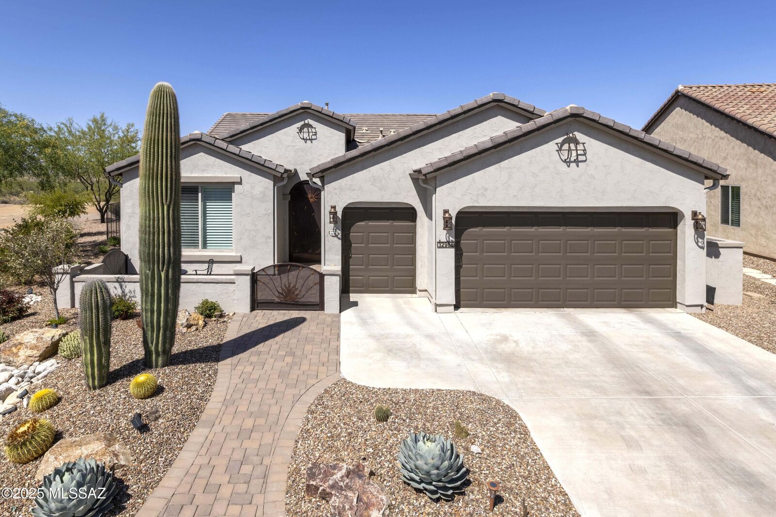Property Photo:  32968 S Cattle Trail  AZ 85623 