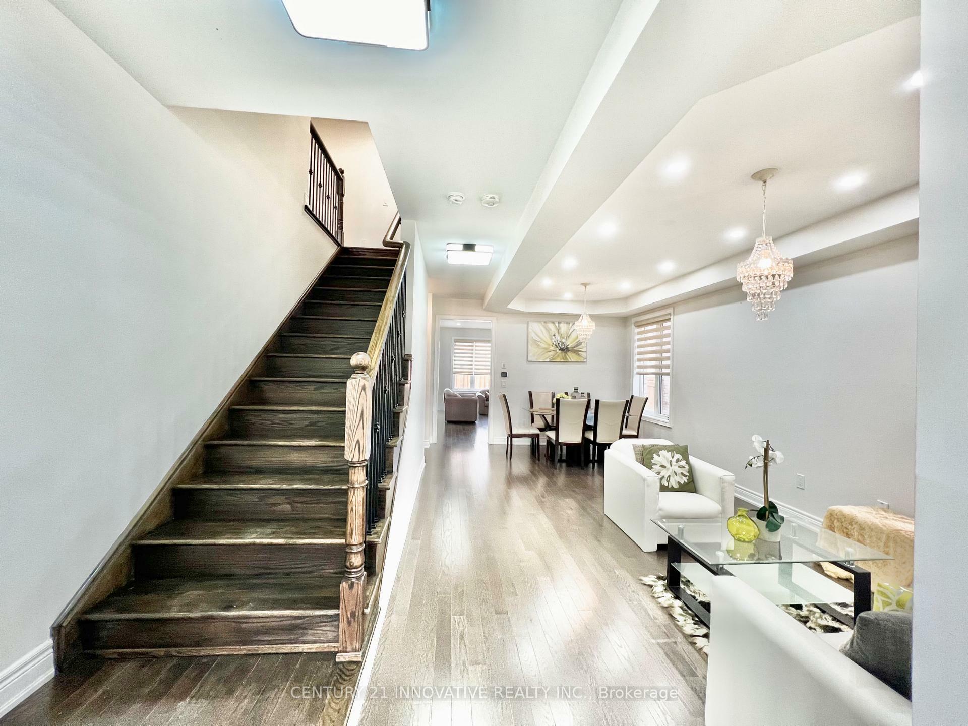 Photo de la propriété:  2675 Sapphire Drive  ON L1X 0G6 