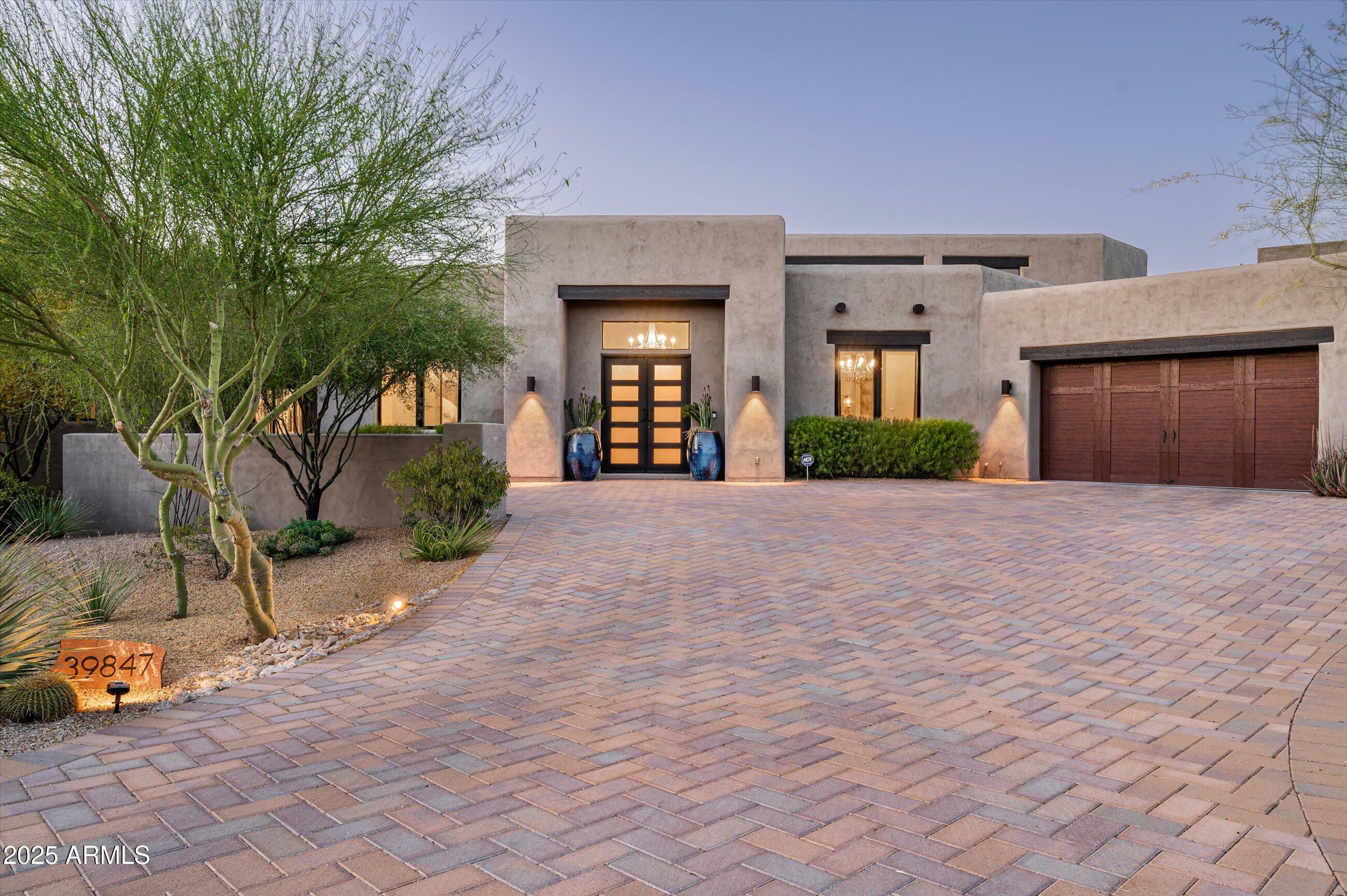 Property Photo: 39847 N 105th Place AZ 85262