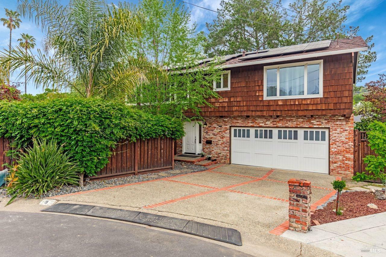 Property Photo: 9 Willow Way CA 94960