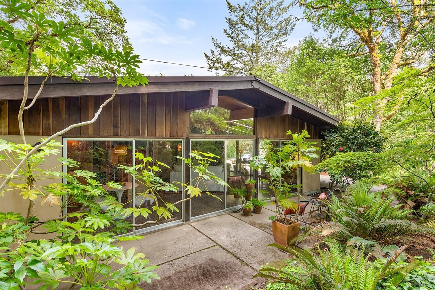 Property Photo:  1450 Tilton Road  CA 95472 